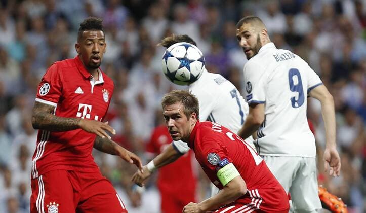 Soccer match between Real Madrid and Bayern Munich of the 2016 2017 Champions League quarter finals second leg, held at the Santiago Bernabeu stadium, in Madrid, April 18, 2017. (Photo: J. Luis Cuesta 261 Cordon Press). Boateng, Lahm and Karim Benzema  xJosexLuisxCuestax xx