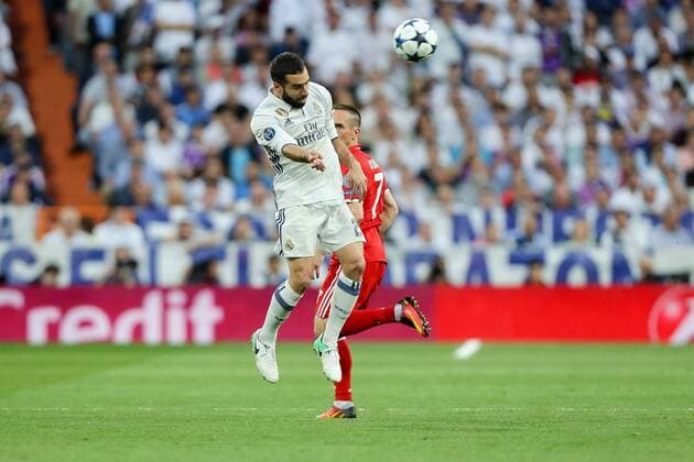 Madrid, Spain 18.04.2017, UEFA Champions League - 2016 17 Season, Quarter Final: Second leg, Real Madrid - FC Bayern Muenchen, Nacho (Real Madrid) und Franck Ribery (FCB) im Zweikampf ( DeFodi048