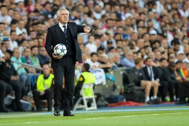 Madrid, Spain 18.04.2017, UEFA Champions League - 2016 17 Season, Quarter Final: Second leg, Real Madrid - FC Bayern Muenchen, Cheftrainer Carlo Ancelotti (FCB) gestikuliert ( DeFodi048