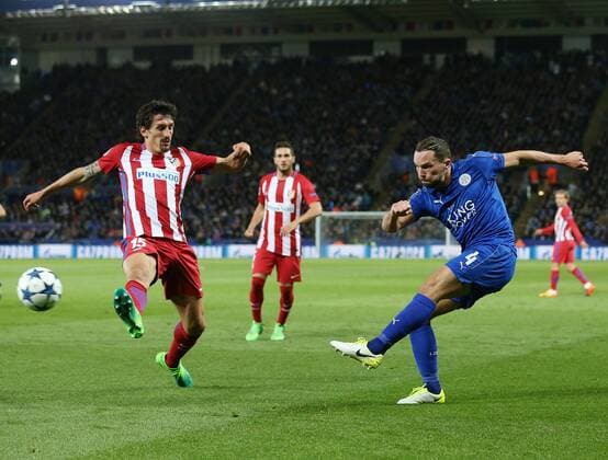 Leicester s Danny Drinkwater in action during the Champions League Quarter-Final 2nd leg match at the King Power Stadium, Leicester. Picture date: April 18th, 2017. Pic credit should read: David Klein Sportimage EDITORIAL USE ONLY. No use with unauthorised audio, video, data, fixture lists, club league logos or live services. Online in-match use limited to 120 images, no video emulation. No use in betting, games or single club league player publications.