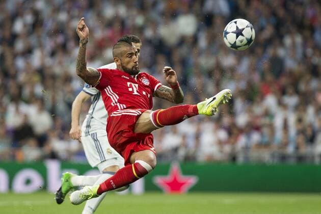 Arturo Vidal of FC Bayern Munchen during the match of Champions League between Real Madrid and FC Bayern Munchen at Santiago Bernabeu Stadium in Madrid, Spain. April 18, 2017.  (20170418067)