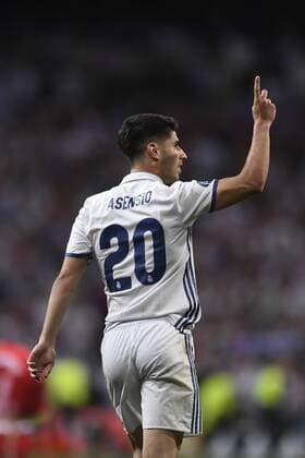 Partido de vuelta de cuartos de final de la Liga de Campeones entre el Real Madrid y el Bayern. En la imagen, celebracion de Asensio tras marcar. Second leg match of Champions League quarterfinals between Real Madrid and Bayern. In this picture, Asensio celebrates after scoring. xJUANxAGUADOx 