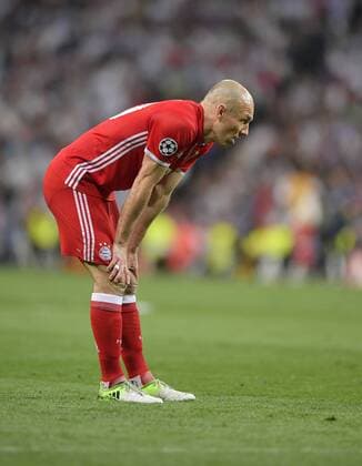 18.04.2017, Fussball Champions-League 2016 2017, Viertelfinale Rückspiel, Real Madrid - FC Bayern München, im Estadio Bernabeu in Madrid, Arjen Robben (FC Bayern München) ist enttäuscht. 