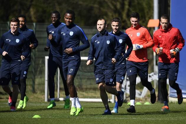 Genk s Mwbana Ally Samatta and Genk s Thomas Buffel pictured during a training session of Belgian soccer team RC Genk, Wednesday 19 April 2017, in Genk. Tomorrow Genk is playing the return leg of quarterfinals against Spanish team Celta Vigo in the Europa League competition. YORICKxJANSENS  x05083398x