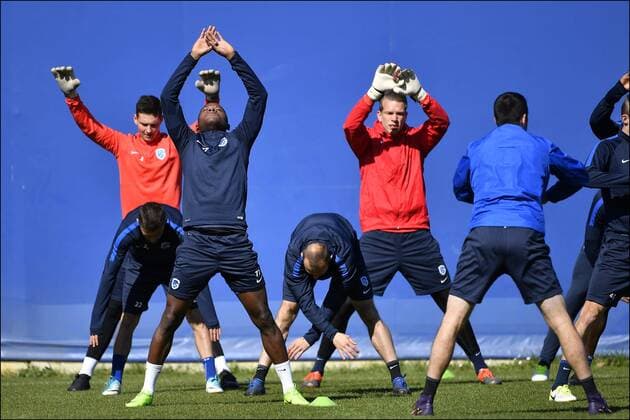 GENK, BELGIUM - APRIL 19 : Ally Mbwana Samatta forward of KRC Genk and Thomas Buffel forward of KRC Genk pictured during a training of KRC Genk prior to their Uefa Europa League Quarter-finals, 2nd leg on April 19, 2017 in Genk, Belgium, 19 04 17 FOOTBALL : Entrainement KRC Genk - 19 04 2017 PhotoNews Panoramic 