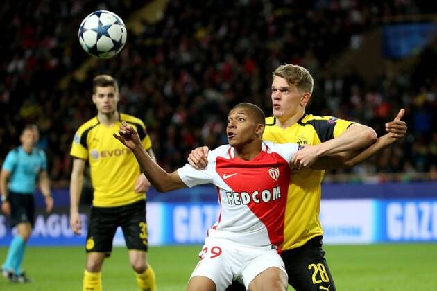 Kylian Mbappe Lottion ( AS Monaco 29 ) Matthias Ginter (Borussia Dortmund 28), AS Monaco vs. Borussia Dortmund, UEFA Champions League, Viertelfinale, Fussball, 19.04.2017, Monaco Copyright: xLangerx xEibner-Pressefotox EP_HLR