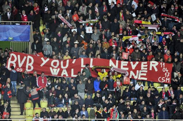 Themen der Woche - Sport Supporters Dortmund - You ll never walk alone FOOTBALL : Monaco vs Borussia Dortmund - Ligue des Champions - 19 04 2017 NorbertScanella Panoramic 