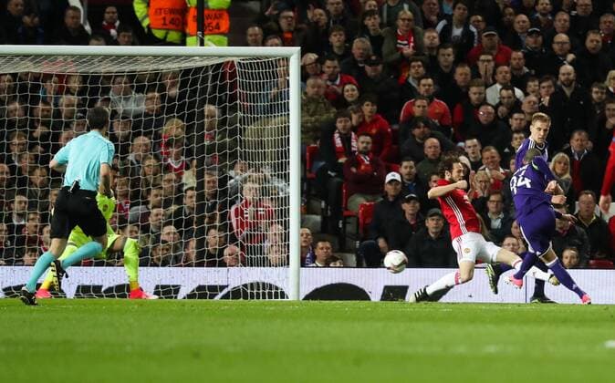 Anderlecht s Sofiane Hanni scoring the 1-1 goal and during the return leg game of the quarterfinals of the Europa League competition between UK team Manchester United ManU and Belgian soccer team RSC Anderlecht in Manchester, UK, Thursday 20 April 2017. First leg ended on a draw result 1-1 in Belgium. VIRGINIExLEFOUR  x05084123x