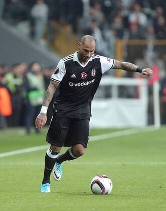 Besiktas s Ricardo Quaresma during UEFA Europa League second leg quarter final football match between Besiktas and Olympique Lyon on April 20, 2017, at the Vodafone arena stadium in Istanbul. (  Copyright: TolgaxAdanali 15675848