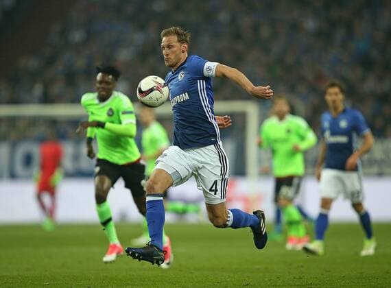 20.04.2017, Fussball UEFA Europa League 2016 2017, Viertelfinale, FC Schalke 04 - Ajax Amsterdam, in der VELTINS-Arena Gelsenkirchen. Benedikt Höwedes (Schalke) 