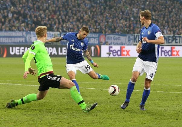 20.04.2017, Fussball, UEFA Europa League, Saison 2016 2017, Viertelfinale, FC Schalke 04 - Ajax Amsterdam, Guido BURGSTALLER (FC Schalke 04) erzielt das Tor zum 2 zu 0