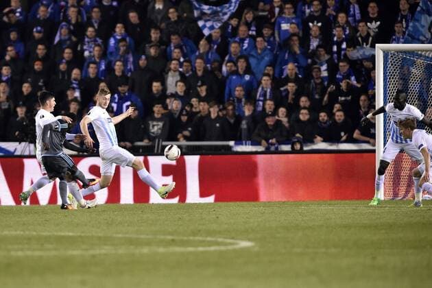 GENK, BELGIUM - APRIL 20 : Pione Sisto midfielder of Celta de Vigo RC shoots and scores the 0-1 during the Europa League Quarter Finals 2nd leg game between KRC Genk and Celta De Vigo on April 20, 2017 in Genk, Belgium, 20 04 2017 FOOTBALL : KRC Genk vs Celta De Vigo - Europa League - 20 04 2017 PHOTONEWS PANORAMIC  700023042