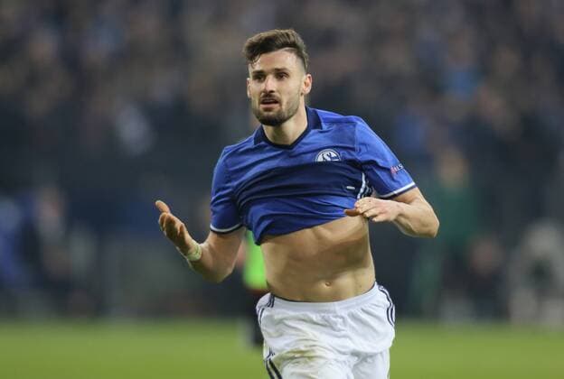 Gelsenkirchen, Germany 20.04.2017, UEFA Europa League, Halbfinale Rueckspiel, FC Schalke 04 - Ajax Amsterdam, Torjubel 3-2 Daniel Caligiuri (Schalke). ( DeFodi512