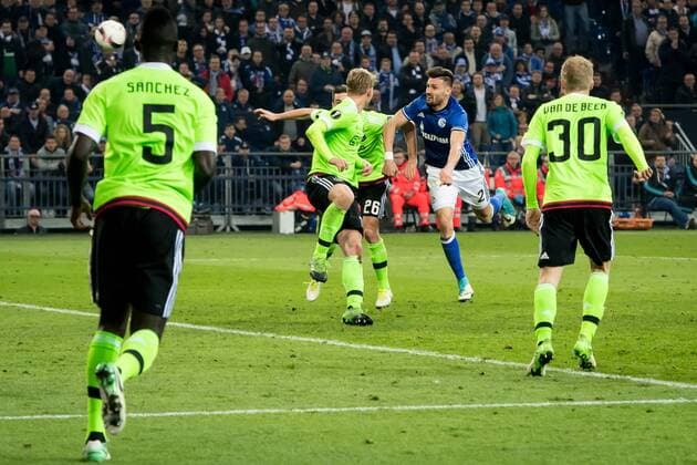 Daniel Caligiuri of FC Schalke 04 3-0during the UEFA Europa League quarter final match between Schalke 04 and Ajax Amsterdam on April 20, 2017 at the Veltins-Arena in Gelsenkirchen, Germany. Schalke 04 v Ajax UEFA Europa League 2016 2017 xVIxRonaldxBonestrooxfotografiexIVx 7616170