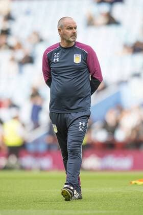 Fußball, Trainerhistorie, Aston Villa Steve Clarke the Aston Villa coach ahead of the EFL Sky Bet Championship match between Aston Villa and Newcastle United at Villa Park, Birmingham, England on 24 September 2016. Copyright: xDarrenxMusgrovex 11830008