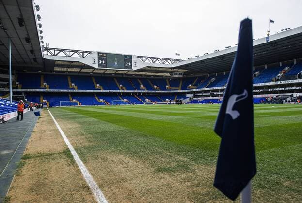 A general view inside White Hart Lane before the Barclays Premier League match between Tottenham Hotspur and Manchester United ManU at White Hart Lane, London, England on 10 April 2016. Copyright: xVincexxMignottx 09530003