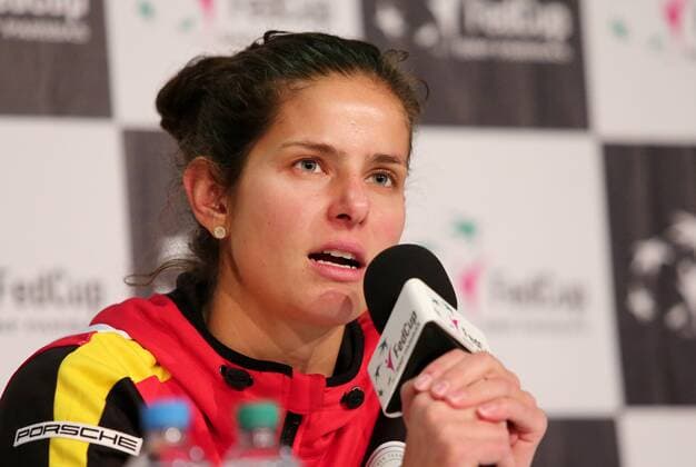 Stuttgart Tennis Fed Cup Deutschland vs. Ukraine, Julia Görges (GER) auf der Pressekonferenz