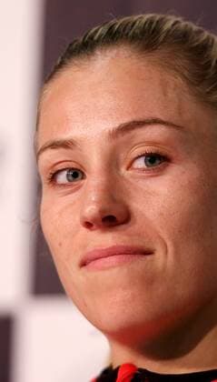 Stuttgart Tennis Fed Cup Deutschland vs. Ukraine, Angelique Kerber (GER) auf der Pressekonferenz