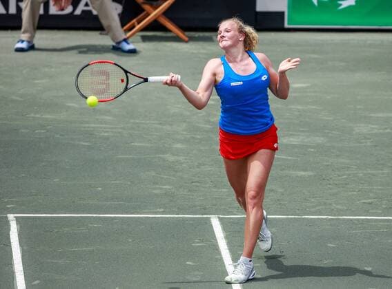 April 22, 2017 - Wesley Chapel, Florida, USA- Katerina Siniakova in the first match with Shelby Rogers in the Fed Cup World Group Semifinal between the Czech Republic and the United States at the Saddlebrook Resort. CSM TENNIS 2017: Fed Cup World Group Semifinal Czech Republic vs USA APR 22 - ZUMAc04_ 20170422_zaf_c04_236 Copyright: xDelxMecumx