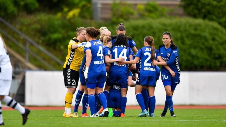 Jubel, Freuen, celebrate, happy, cheer , Goal Celebration FF USV Jena 0:2, Fussball, Allianz Frauen-Bundesliga, Borussia Mönchengladbach - USV Jena, xmkx