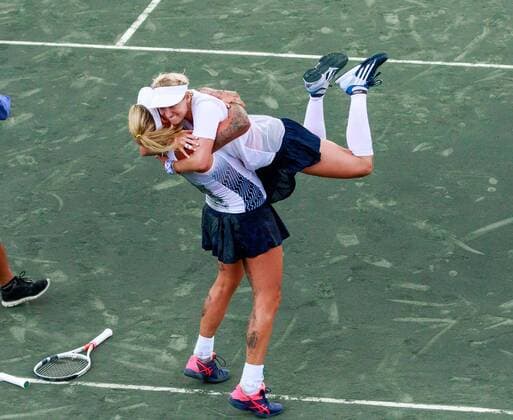 April 23, 2017 - Wesley Chapel, Florida, USA-Bethanie Mattek-Sands and CoCo Vandeweghe celebrate after winning their doubles match against Kristyna Pliskova and Katerina Siniakova in the Fed Cup World Group Semifinal between the Czech Republic and the United States at the Saddlebrook Resort. CSM TENNIS 2017: Fed Cup World Group Semifinal Czech Republic vs USA APR 23 - ZUMAc04_ 20170423_zaf_c04_019 Copyright: xDelxMecumx