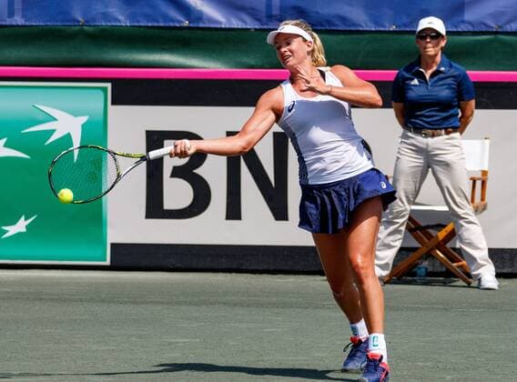 April 23, 2017 - Wesley Chapel, Florida, USA- CoCo Vandeweghe in action during the first match with Katerina Siniakova in the Fed Cup World Group Semifinal between the Czech Republic and the United States at the Saddlebrook Resort. CSM TENNIS 2017: Fed Cup World Group Semifinal Czech Republic vs USA APR 23 - ZUMAc04_ 20170423_zaf_c04_084 Copyright: xDelxMecumx