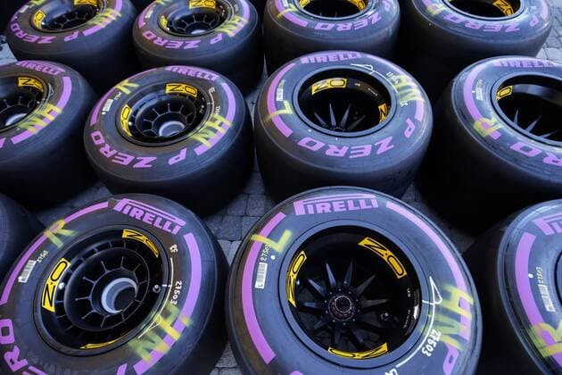 Formel 1, GP von Russland Russian Grand Prix, Sochi 27 - 30 April 2017 27.04.2017 - Pirelli Tyres and OZ Wheels 