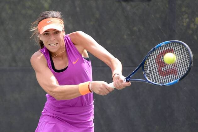 April 27, 2017 - Charlottesville, Virginia, United States - AJLA TOMLJANOVIC in her second round match in the Boyd Tinsley Clay Court Classic tennis tournament in Charlottesville Virginia. Tennis 2017 - Boyd Tinsley Clay Court Classic - ZUMAl132 20170427_zap_l132_003 Copyright: xChristopherxLevyx