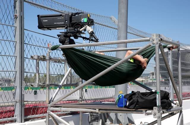 SOCHI, RUSSIA - APRIL 28, 2017: A camera operator seen during a practice session ahead of the 2017 Formula One VTB Russian Grand Prix at the Sochi Autodrom racing circuit. Alexander Demianchuk TASS  TS049FB5