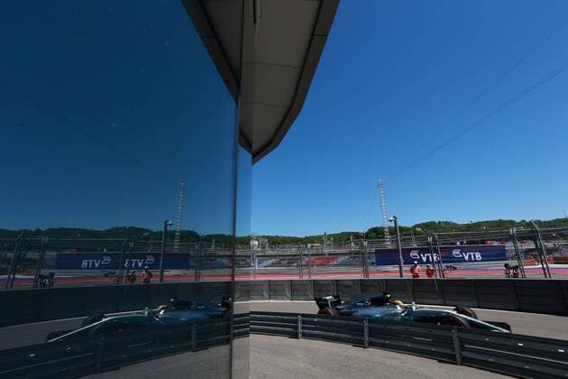 Motorsports: FIA Formula One World Championship WM Weltmeisterschaft 2017, Grand Prix of Russia, 44 Lewis Hamilton (GBR, Mercedes AMG Petronas F1 Team), Sotschi Russia xHOCHxZWEIx