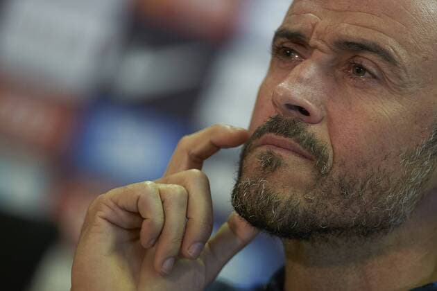 FC Barcelona Barca s head coach, Luis Enrique, reacts during a press conference PK Pressekonferenz following a training session of the team at the Joan Gamper sports facilities in Barcelona, northeastern Spain, 28 April 2017. FC Barcelona will face RCD Espanyol in a Spanish Primera Division League soccer match on 29 April. Press conference of FC Barcelona !ACHTUNG: NUR REDAKTIONELLE NUTZUNG!  Copyright: xALEJANDROxGARCÍAx GRA238 20170428-636289864165373393