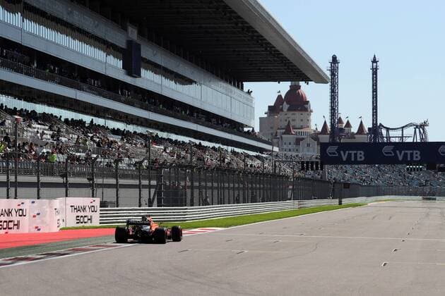 Russian Grand Prix, Sochi 27 - 30 April 2017 28.04.2017 - Free Practice 2, Fernando Alonso (ESP) McLaren MCL32 