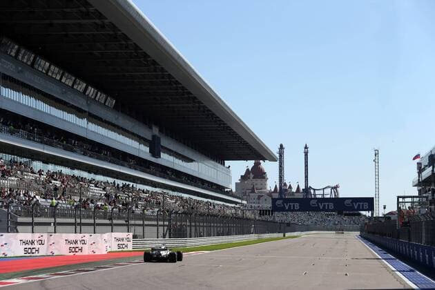 Russian Grand Prix, Sochi 27 - 30 April 2017 28.04.2017 - Free Practice 2, Lewis Hamilton (GBR) Mercedes AMG F1 W08 