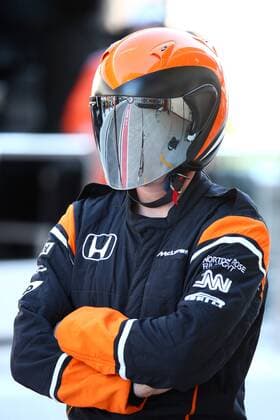 Russian Grand Prix, Sochi 27 - 30 April 2017 28.04.2017 - Free Practice 2, Mechanic Mclaren 