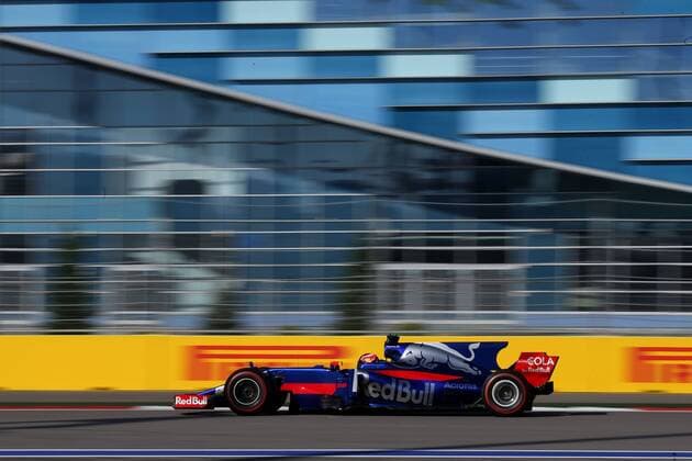 Motorsports: FIA Formula One World Championship WM Weltmeisterschaft 2017, Grand Prix of Russia, 26 Daniil Kwjat (RUS, Scuderia Toro Rosso), Sotschi Russia xHOCHxZWEIx
