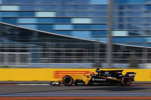 Motorsports: FIA Formula One World Championship WM Weltmeisterschaft 2017, Grand Prix of Russia, 27 Nico Hülkenberg (Renault F1 Team), Sotschi Russia xHOCHxZWEIx