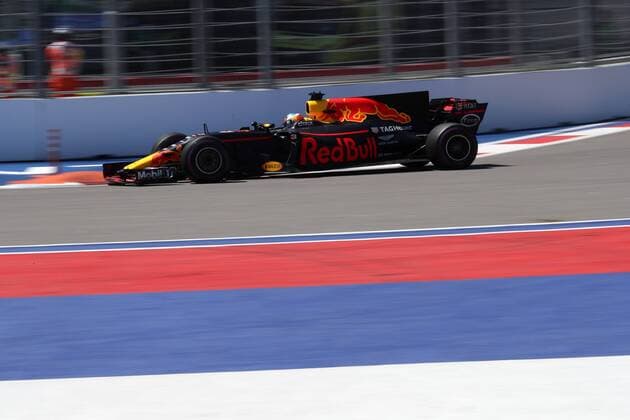 Russian Grand Prix, Sochi 27 - 30 April 2017 29.04.2017 - Free Practice 3, Daniel Ricciardo (AUS) Red Bull Racing RB13 