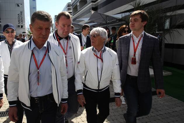 Russian Grand Prix, Sochi 27 - 30 April 2017 29.04.2017 - Qualifying, Dmitry Kozak (RUS) Deputy Prime Minister of the Russian FederationBernie Ecclestone (GBR) 