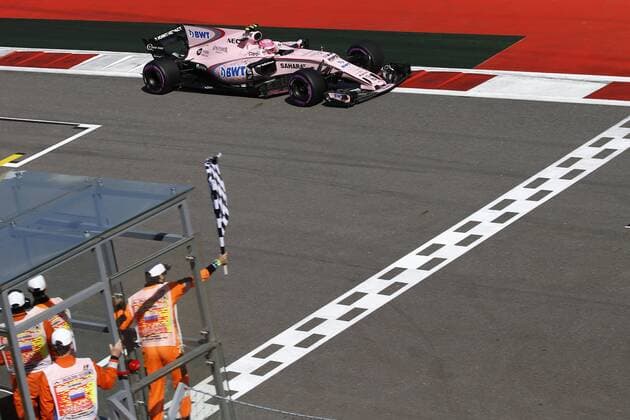 Motorsports: FIA Formula One World Championship WM Weltmeisterschaft 2017, Grand Prix of Russia, Finish Line 31 Esteban Ocon (Sahara Force India F1 Team) Sotschi Russia xHOCHxZWEIx