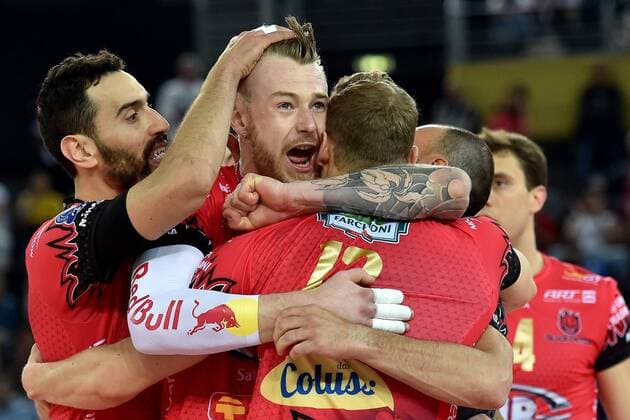 Bilder des Tages - SPORT Celebration of Ivan Zaytsev and Berger Aleksandar Perugia. Roma 29-04-2017 PalaLottomatica DHL 2017 CEV Volleyball Champions League, Final Four - Men Zenit Kazan - Berlin Recycling Volleys Foto Antonietta Baldassarre Insidefoto AntoxBaldassarre