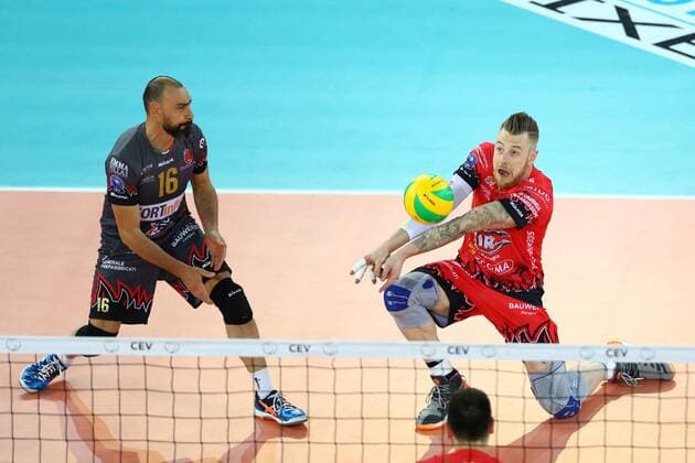 April 29, 2017 - Rome, Italy - Andrea Bari and Ivan Zaytsev (Perugia) during CEV Volleyball Champions League semifinal Sir Sicoma Colussi Perugia v Cucine Lube Civitanova at Palalottomatica in Rome, Italy on April 29, 2017. Perugia v Civitanova - CEV Volley Champions League Final Four  - ZUMAn230 20170429_zaa_n230_364 Copyright: xMatteoxCiambellix
