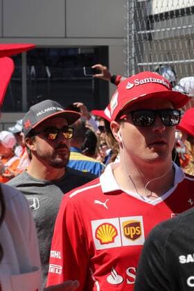 Russian Grand Prix, Sochi 27 - 30 April 2017 30.04.2017 - Fernando Alonso (ESP) McLaren MCL32 and Kimi Raikkonen (FIN) Scuderia Ferrari SF70H at drivers parade 