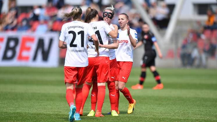Jubel, Freuen, celebrate, happy, cheer , Goal Celebration 1. FFC Frankfurt 1:1, Fussball, Allianz Frauen-Bundesliga, Bayer 04 Leverkusen - 1.FFC Frankfurt, xmkx
