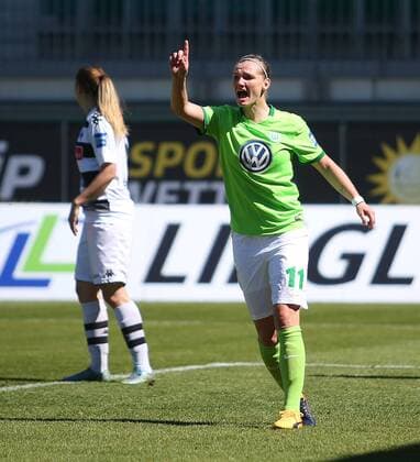 VfL vs Mgladbach, Frauen Wolfsburg, Deutschland. 30.04.2017, FUßBALL - VfL Wolfsburg vs Borussia Mönchengladbach, 1. Allianz Frauen Bundesliga, Saison 2016-17. Bild zeigt: Alexandra Popp (VfL Wolfsburg) Wolfsburg