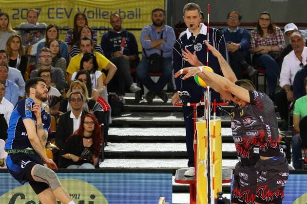Volleyball, Herren, Saison 2016 17, CEV Champions League Final Four in Rom, Finale, Zenit Kasan - Colussi Perugia, Matthew Anderson (Nr. 1, Zenit Kasan), Luciano de Cecco (Nr. 15, Sir Sicoma Colussi Perugia), Marko Podrascanin (Nr. 18, Sir Sicoma Colussi Perugia), 30.04.17, Copyright: xMichaelxHundtx xMatthiasxKochx