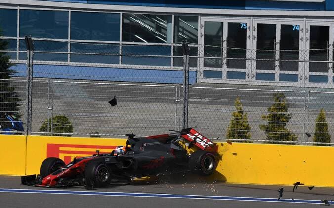 Romain Grosjean, Haas, F1 Team, formula 1 GP, Russian in Sochi, 30.04.2017 Photo:mspb Vladislav Larkin Romain Grosjean, formula 1 GP, Russian
