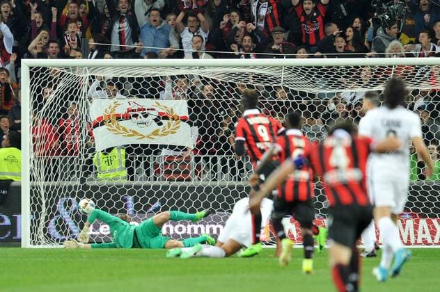 09 Mario BALOTELLI (nice) - BUT FOOTBALL : Nice vs Paris SG - Ligue 1 - 30 04 2017 FEP Panoramic 