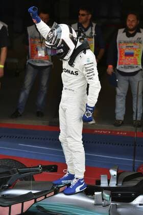 GP de Rusia de F1 en el circuito de Sochi. En la imagen, Valtteri Bottas celebra la victoria. Rusia Grand Prix at Sochi Circuit. In this picture, Valtteri Bottas celebrates victory. xRUBIOx  RV RACING PRESS