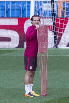 Antoine Griezmann of Atletico de Madrid during the training before the match of Champions League between Real Madrid and Atletico de Madrid at Santiago Bernabeu Stadium in Madrid, Spain. May 01, 2017.  (20170501048)