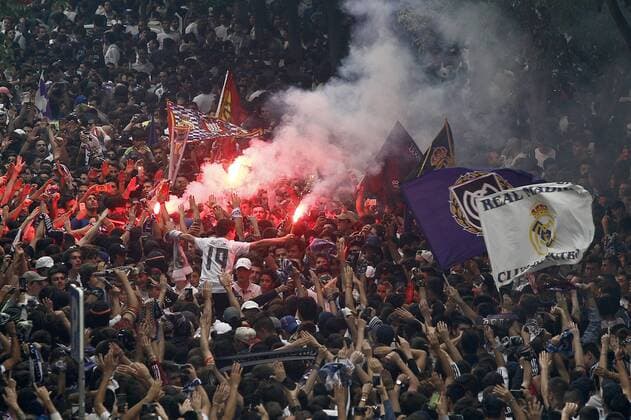 Real Madrid s supporters before Champions League 2016 2017 Semi-finals 1st leg match. May 2,2017.  (2017050269)